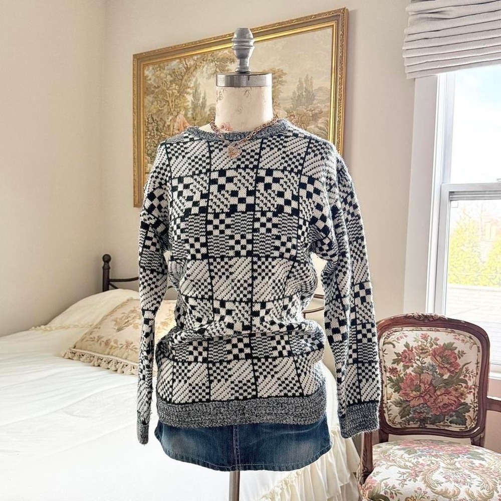 90s Esprit black white‎ knit sweater size medium